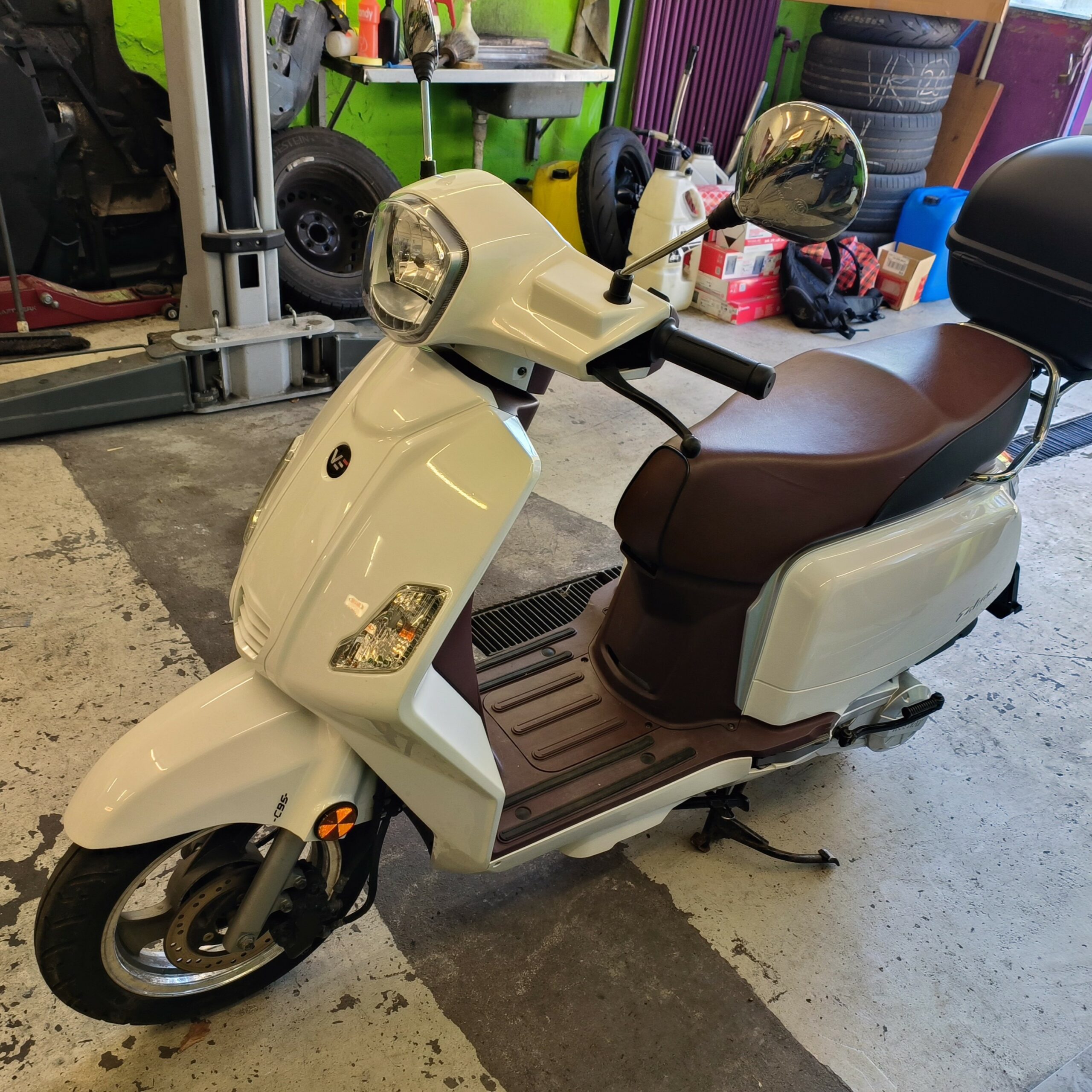 Vengo Zahara 125i